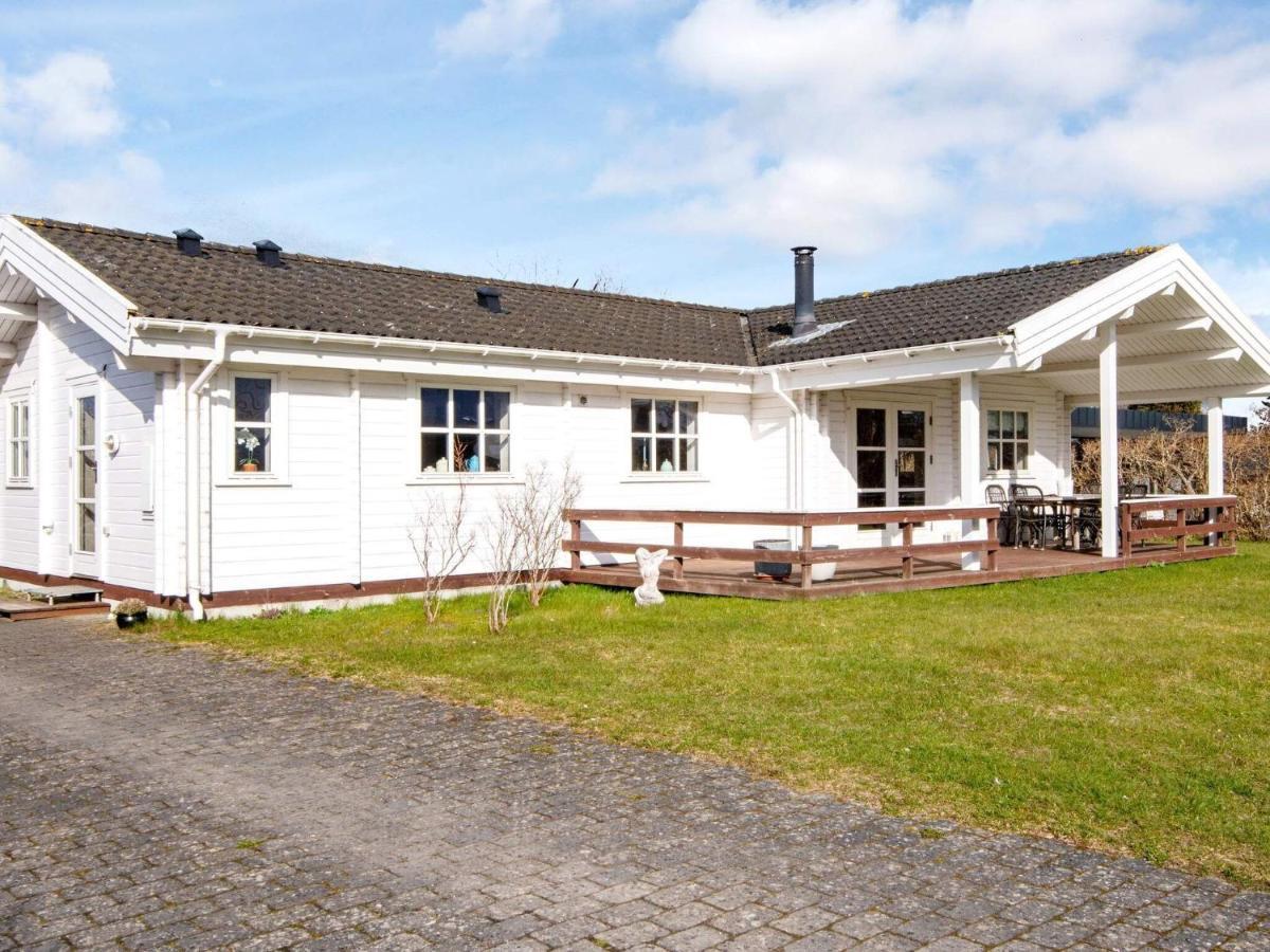 Holiday Home Ega II Экстерьер фото
